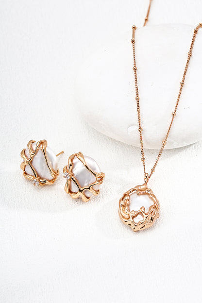 Vintage-Earrings-Detail-2