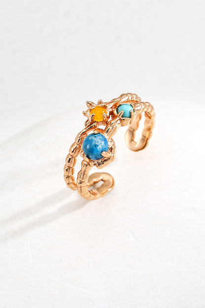 Vintage-Ring-Details-Display-1