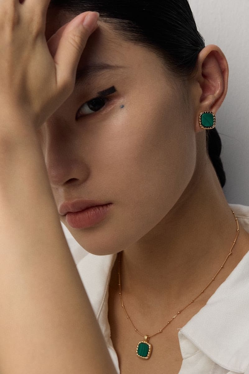 Women_s-Jewelry-Wearing-Effect-1